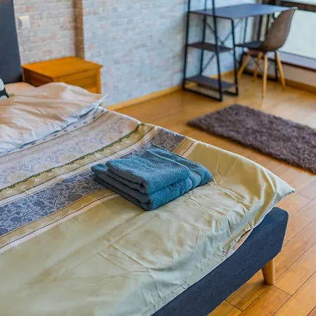 Sunny & Spacious Place With Breathtaking View Bucureşti
