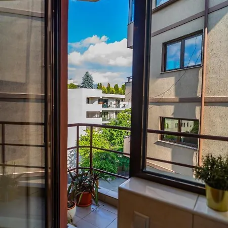 Sunny & Spacious Place With Breathtaking View Apartment *